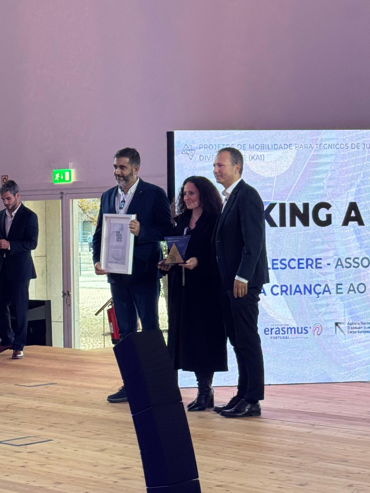 Entrega do Prémio Erasmus+ à Adolescere na III Gala Prémios Erasmus+, no Pavilhão de Portugal